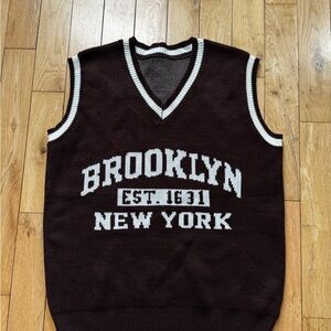 ROMWE Brown and White V-Neck Brooklyn New York Sweater Vest